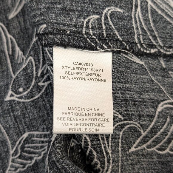 DR2 Bird Outline Tunic Blouse - Picture 8 of 8